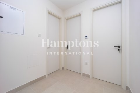 Radhus uthyres i Town Square, Dubai, UAE 3 sovrum, 174.74125270 kvm Nr. 651306 - fotografi 1