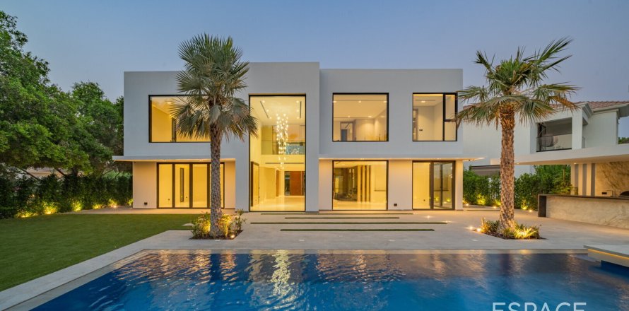 Βίλα σε Jumeirah Islands, Dubai, ΗΑΕ 5 υπνοδωμάτια, 669 τ.μ. Αρ. 661065