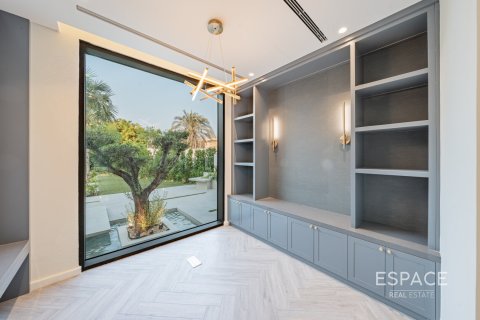Βίλα σε Jumeirah Islands, Dubai, ΗΑΕ 5 υπνοδωμάτια, 669 τ.μ. Αρ. 661065 - φωτογραφία 17