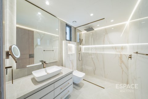 Βίλα σε Jumeirah Islands, Dubai, ΗΑΕ 5 υπνοδωμάτια, 669 τ.μ. Αρ. 661065 - φωτογραφία 15