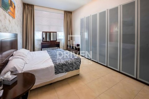 Dupleks u Jumeirah Village Triangle, Dubai, UAE 3 spavaćih soba, 382.48 m2 Br. 757241 - fotografija 4