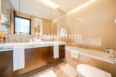 Downtown Dubai (Downtown Burj Dubai), Dubai, UAE의 임대용 아파트 침실 2개, 134.43064100제곱미터 번호 738787 - 사진 12