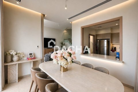 Radhus till försäljning i Al Furjan, Dubai, UAE 4 sovrum, 228 kvm Nr. 738680 - fotografi 3
