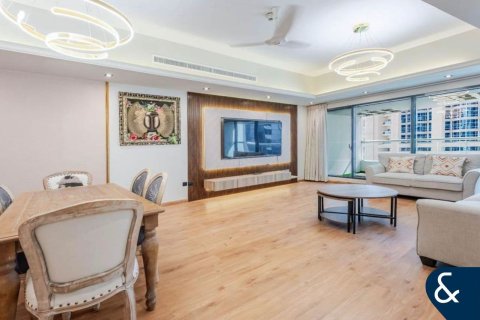 Jumeirah Lake Towers, Dubai, UAE의 아파트 침실 3개, 177제곱미터 번호 685146