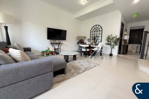 Üürile anda villa asukohaga Dubai Land, AÜE: 2 magamistoaga, 176 m² Nr 685147 - pilt 4