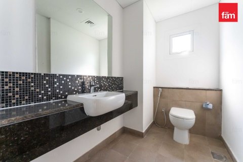 Rijtjeshuis te huur in Dubai, VAE 4 slaapkamers, 392.8 vr.m., nr 633823 - foto 15