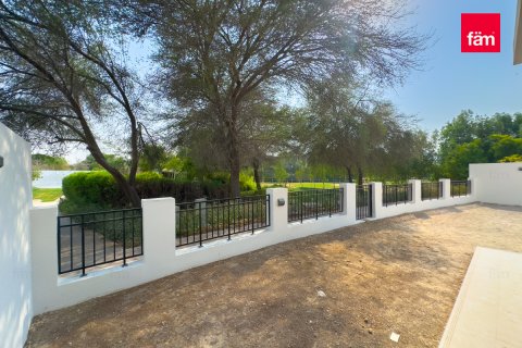 Townhouse in Dubai, UAE 4 bedrooms, 314.6 sq.m. № 633821 - photo 23