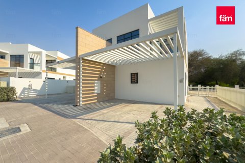 Townhouse in Dubai, UAE 4 bedrooms, 314.6 sq.m. № 633821 - photo 24