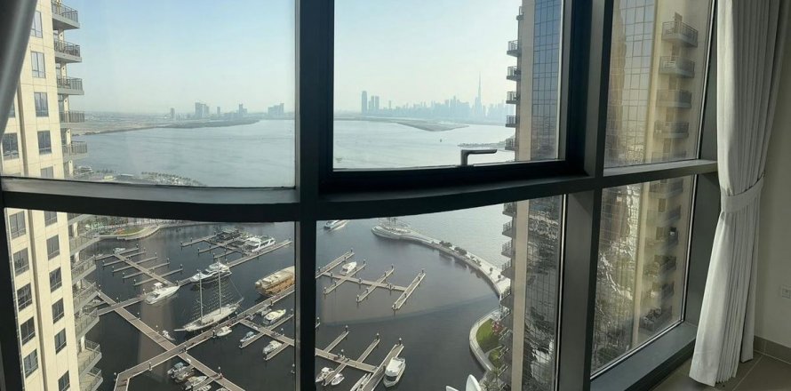 Apartment in Dubai, UAE 3 bedrooms, 179.3 sq.m. № 633822