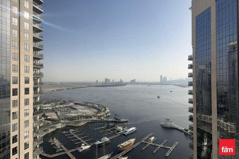 Apartment in Dubai, UAE 3 bedrooms, 179.3 sq.m. № 633822 - photo 13