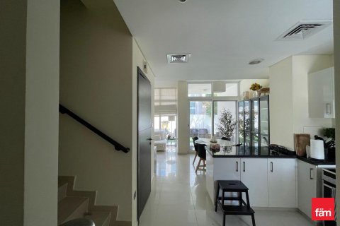 Řadový dům v Dubai, SAE 3 ložnice, 239.8 m² Č.: 633820 - fotografie 5