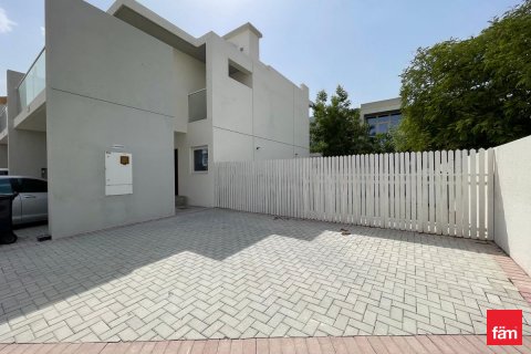Řadový dům v Dubai, SAE 3 ložnice, 239.8 m² Č.: 633820 - fotografie 12