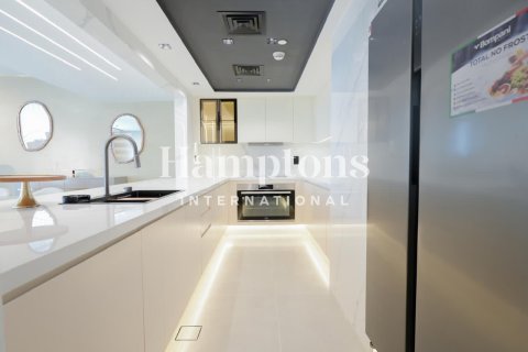 Appartement te huur in Jumeirah Beach Residence, Dubai, VAE 3 slaapkamers, 214.42012400 vr.m., nr 715755 - foto 13