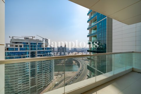 Appartement te huur in Jumeirah Beach Residence, Dubai, VAE 3 slaapkamers, 214.42012400 vr.m., nr 715755 - foto 4