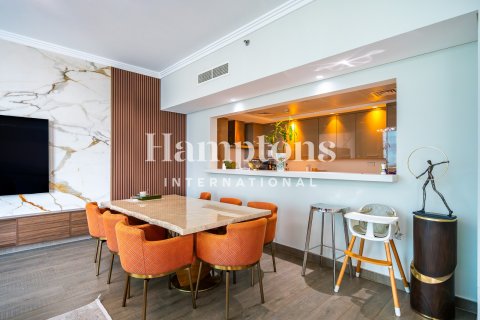 Dzīvoklis Jumeirah Beach Residence, Dubaijā, AAE 3 istabas, 214.42 m2 Nr. 715755