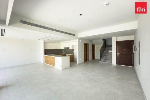 Таунхаус Дубай, БАӘ-да 3 жатын бөлмелер, 160.9 м² № 765995 - фото 3