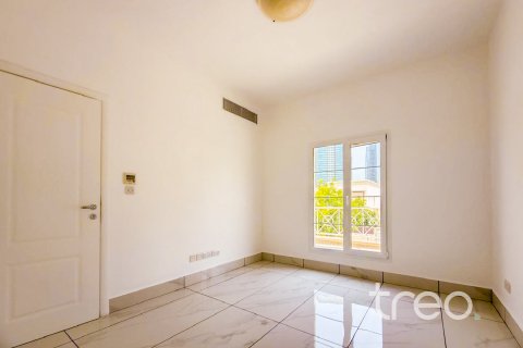 Βίλα σε Meadows, Dubai, ΗΑΕ 4 υπνοδωμάτια, 363.99 τ.μ. Αρ. 739301 - φωτογραφία 11