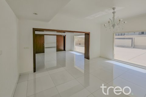 וילה להשכרה ב Meadows, Dubai, איחוד האמירויות 4 חדרי שינה, 50.17 מ"ר, מספר 739305 - תמונה 8