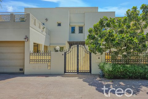 וילה להשכרה ב Meadows, Dubai, איחוד האמירויות 4 חדרי שינה, 50.17 מ"ר, מספר 739305 - תמונה 30