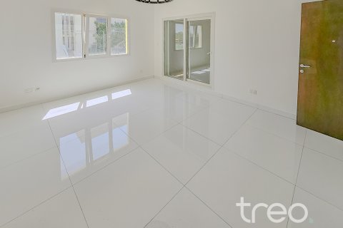 וילה להשכרה ב Meadows, Dubai, איחוד האמירויות 4 חדרי שינה, 50.17 מ"ר, מספר 739305 - תמונה 25