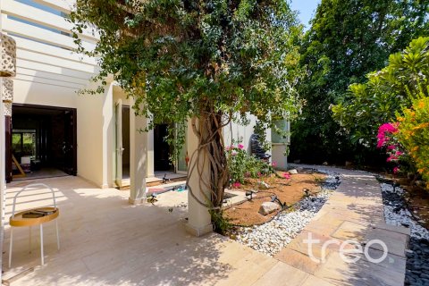 Üürile anda villa asukohaga Arabian Ranches, Dubai, AÜE: 5 magamistoaga, 493.22 m² Nr 739306 - pilt 11