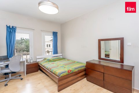 Řadový dům v Dubai, SAE 3 ložnice, 254.4 m² Č.: 696796 - fotografie 20