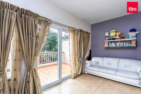 Řadový dům v Dubai, SAE 3 ložnice, 254.4 m² Č.: 696796 - fotografie 17