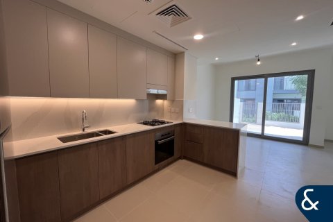Vila u Tilal Al Ghaf, Dubai, UAE 3 spavaćih soba, 199 m2 Br. 666272 - fotografija 6