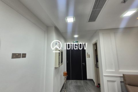 Birojs Business Bay, Dubaijā, AAE 75.62 m2 Nr. 735880 - attēls 9