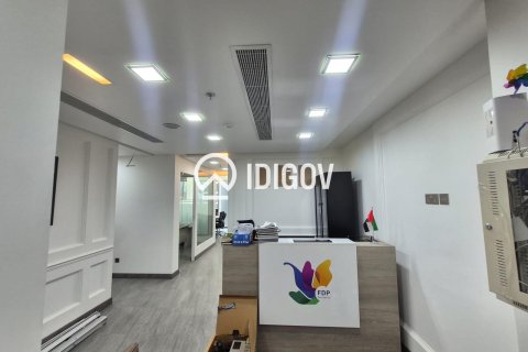 Birojs Business Bay, Dubaijā, AAE 75.62 m2 Nr. 735880 - attēls 8