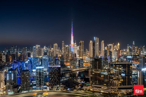 Business Bay, Dubai, UAE의 임대용 아파트 침실 3개, 154.4제곱미터 번호 718078 - 사진 27