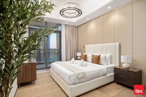 Business Bay, Dubai, UAE의 임대용 아파트 침실 3개, 154.4제곱미터 번호 718078 - 사진 18
