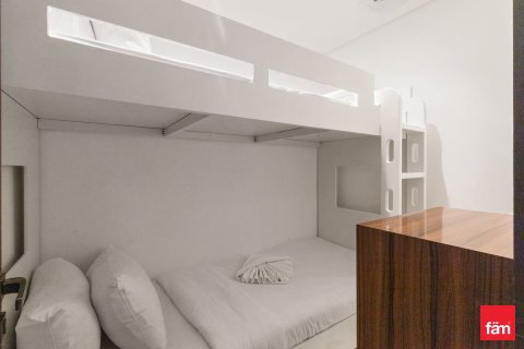 Business Bay, Dubai, UAE의 임대용 아파트 침실 3개, 154.4제곱미터 번호 718078 - 사진 20