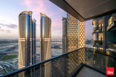 Business Bay, Dubai, UAE의 임대용 아파트 침실 3개, 154.4제곱미터 번호 718078 - 사진 25