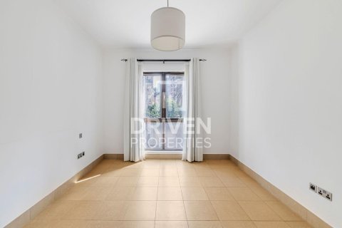 Appartement te huur in Old Town, Dubai, VAE 1 slaapkamer, 92 vr.m., nr 654840 - foto 3