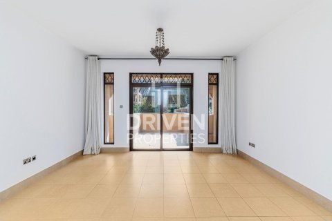 Appartement te huur in Old Town, Dubai, VAE 1 slaapkamer, 92 vr.m., nr 654840 - foto 1