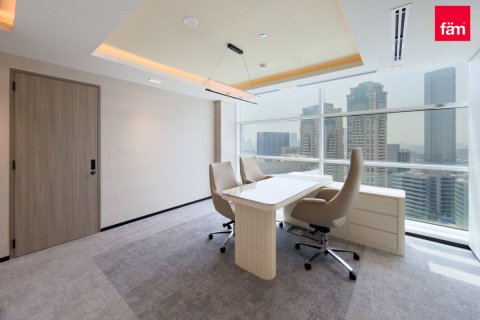 Bureau à louer à Dubai, EAU 768.9 m2 № 738982 - photo 11
