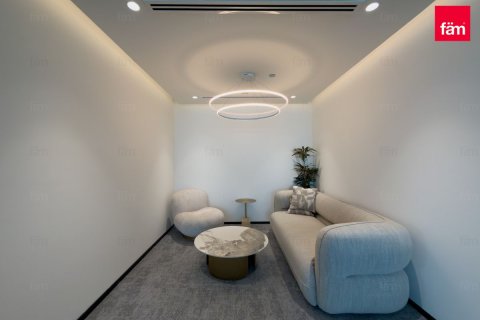 Bureau à louer à Dubai, EAU 768.9 m2 № 738982 - photo 8