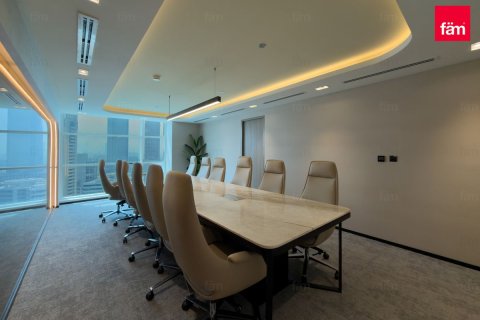 Bureau à louer à Dubai, EAU 768.9 m2 № 738982 - photo 5