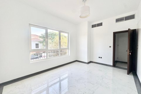 Shtëpi në qytet në Dubai Land, Emiratet e Bashkuara Arabe 3 dhoma gjumi, 246.29 m2. № 750802 - Foto 10