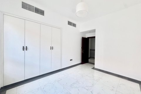 Shtëpi në qytet në Dubai Land, Emiratet e Bashkuara Arabe 3 dhoma gjumi, 246.29 m2. № 750802 - Foto 11