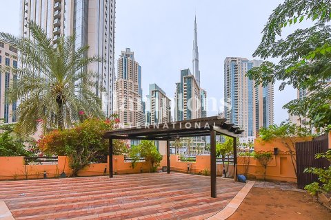 Appartement à louer à Old Town, Dubai, EAU 2 chambres, 316.46942435 m2 № 651004 - photo 8