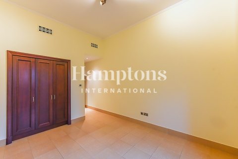 Appartement à louer à Old Town, Dubai, EAU 2 chambres, 316.46942435 m2 № 651004 - photo 3