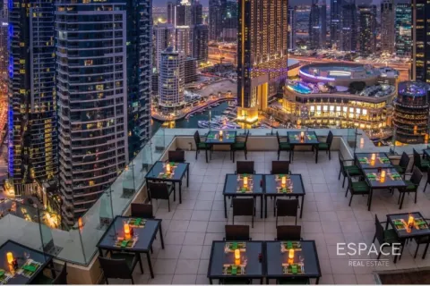 Apartmen di Dubai Marina, Dubai, UAE 3 bilik tidur, 236 meter persegi № 652578 - foto 10