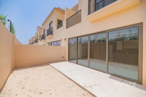 Dubai, BAE’de satılık townhouse 3 yatak odası, 205 m² No 652575 - fotoğraf 15