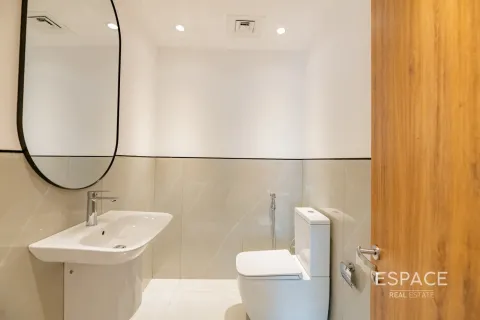 Barsha Heights (Tecom), Dubai, UAE의 임대용 사무실 161제곱미터 번호 652580 - 사진 5