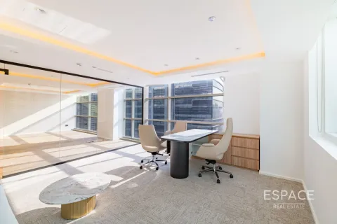 Barsha Heights (Tecom), Dubai, UAE의 임대용 사무실 161제곱미터 번호 652580 - 사진 12