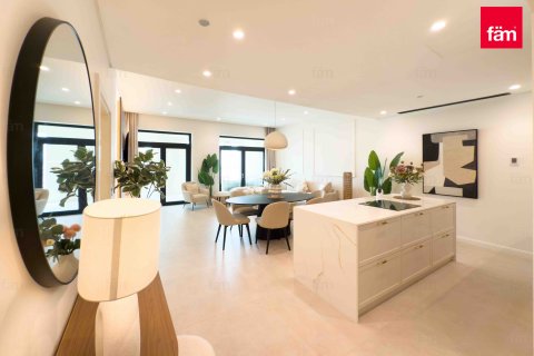 Palm Jumeirah、Dubai、UAE にあるマンション販売中 2ベッドルーム、185.6 m2、No641614 - 写真 1