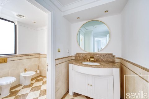 شقة للإيجار في مساكن شاطئ جميرا، دبي، الإمارات العربية المتحدة 4 غرفة نوم ، 332 متر مربع ، رقم 681089 - صورة 17