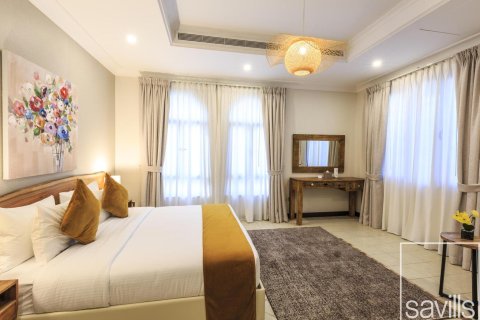 וילה להשכרה ב Palm Jumeirah, Dubai, איחוד האמירויות  4 חדרי שינה, 622 מ"ר, מספר 681086 - תמונה 9